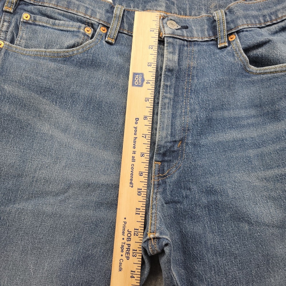 Levis Jeans Mens 38x32 Regular Fit Straight Leg Light Wash Blue 505 500 Series - Picture 2 of 11